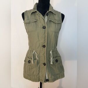 Hollister Olive Green Sleeveless Jacket